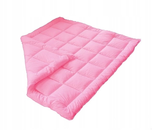 KOLDRA-PUCHOWA-200x220-CERTYFIKAT-CALOROCZNA-PUCH-I-PIERZE-SUPER-JAKOSC (1).jpeg